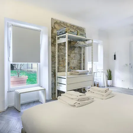 Bed & Breakfast Secret Garden