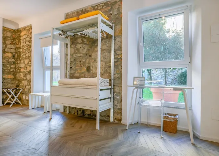 Secret Garden Bed & Breakfast La Spezia